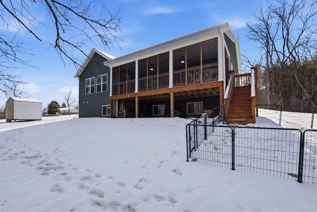 3018 Mallard WAY, East Troy, WI 53120