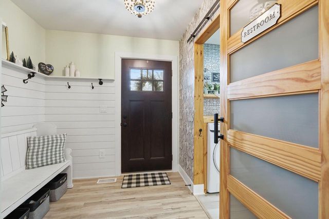 3018 Mallard WAY, East Troy, WI 53120