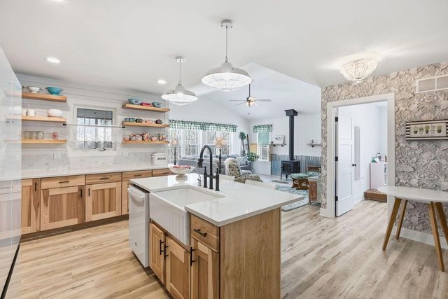 3018 Mallard WAY, East Troy, WI 53120