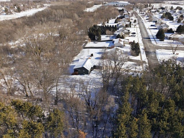 3018 Mallard WAY, East Troy, WI 53120