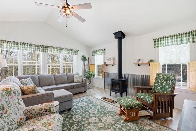 3018 Mallard WAY, East Troy, WI 53120