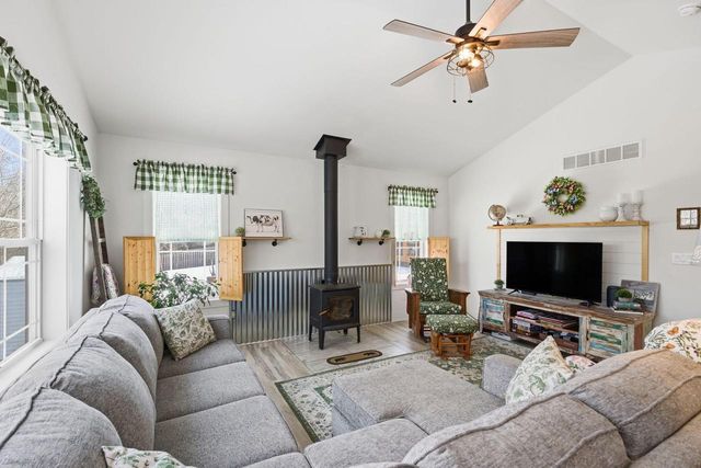 3018 Mallard WAY, East Troy, WI 53120