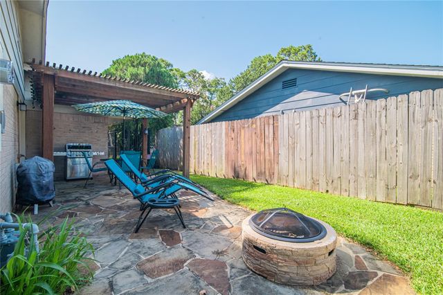 1947 Richvale Lane, Houston, TX 77062