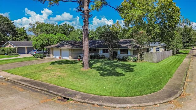 1947 Richvale Lane, Houston, TX 77062