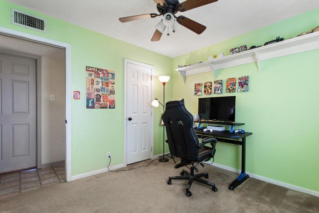 1106 Brad Circle, Lindale, TX 75771