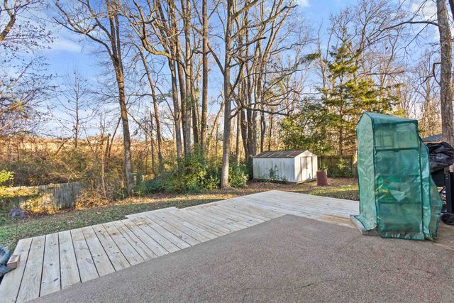 1106 Brad Circle, Lindale, TX 75771