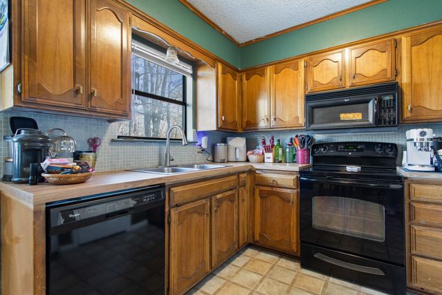 1106 Brad Circle, Lindale, TX 75771