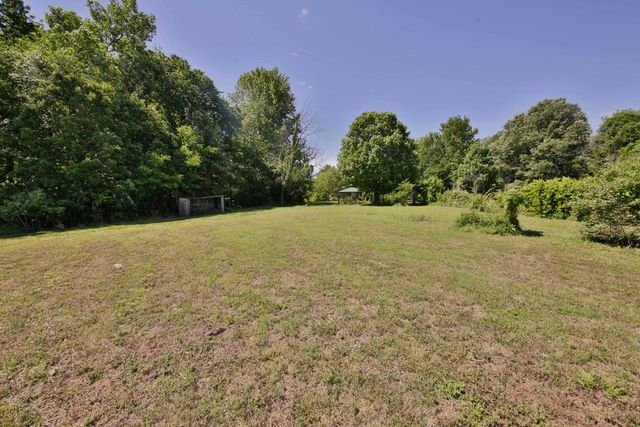 901 ARMSTRONG RD, Drummonds, TN 38023