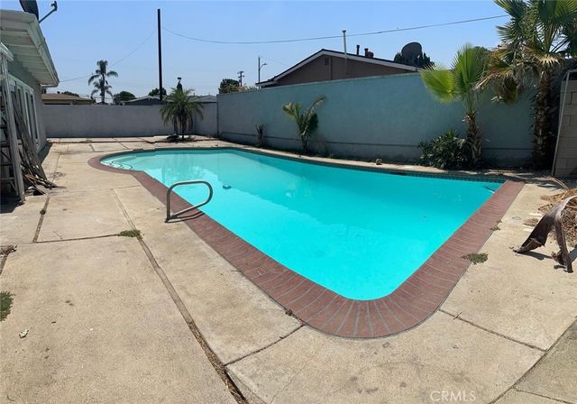 1536 E Norma, West Covina, CA 91791