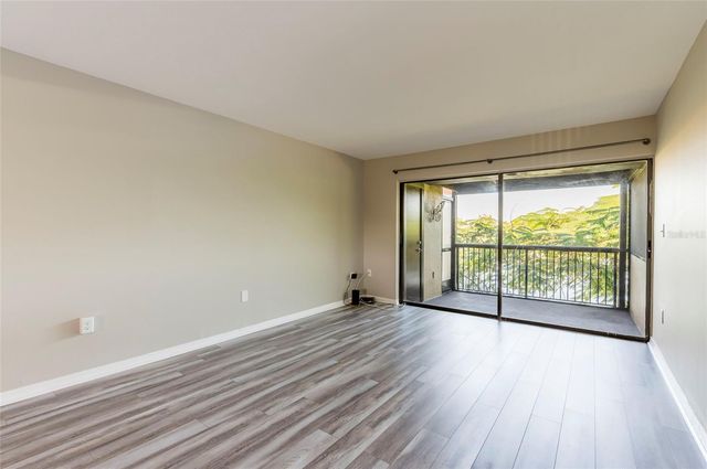 735 S VILLAGE DRIVE N 206, St Petersburg, FL 33716