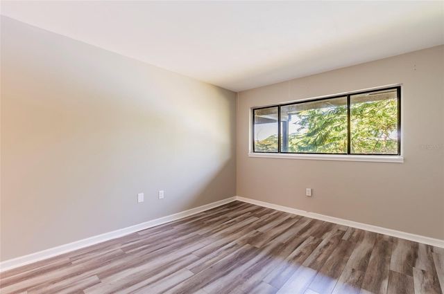 735 S VILLAGE DRIVE N 206, St Petersburg, FL 33716