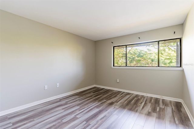 735 S VILLAGE DRIVE N 206, St Petersburg, FL 33716