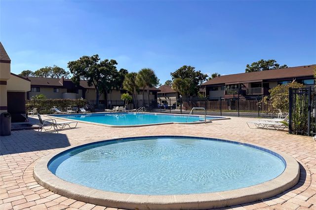 735 S VILLAGE DRIVE N 206, St Petersburg, FL 33716