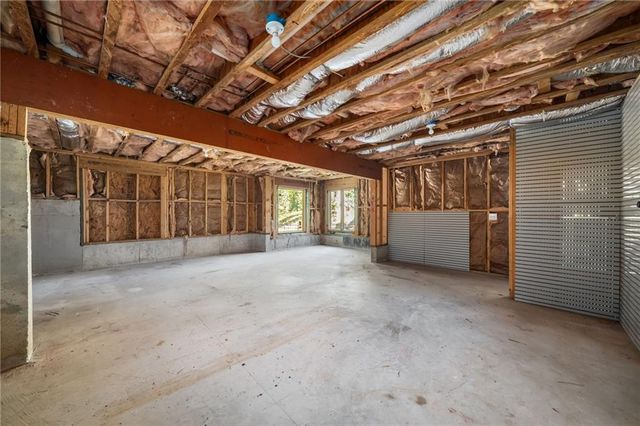 2222 Tanglewood Road, Decatur, GA 30033