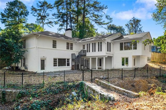 2222 Tanglewood Road, Decatur, GA 30033