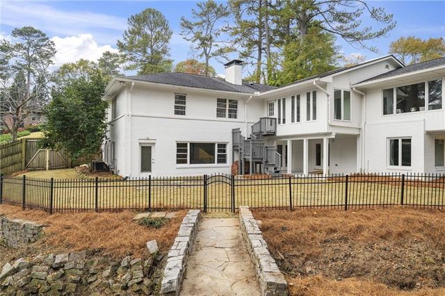 2222 Tanglewood Road, Decatur, GA 30033