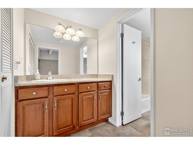 7877 E Mississippi Ave 207, Denver, CO 80247