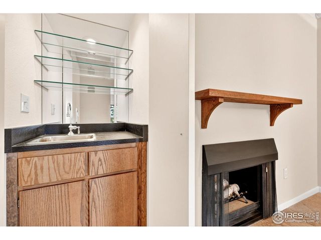 7877 E Mississippi Ave 207, Denver, CO 80247