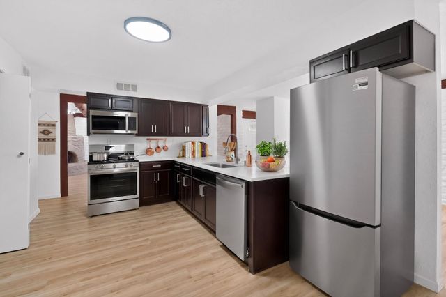 2102 Virgin Wood Road SE, Rio Rancho, NM 87124