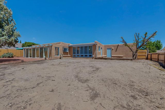 2102 Virgin Wood Road SE, Rio Rancho, NM 87124