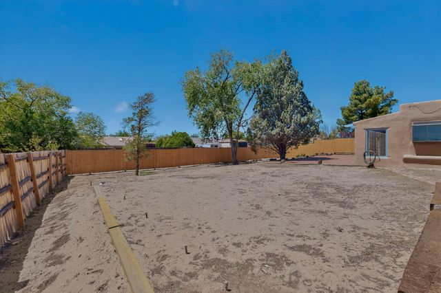 2102 Virgin Wood Road SE, Rio Rancho, NM 87124