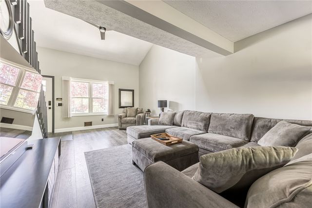 1310 Courtney Drive, Victor, NY 14564