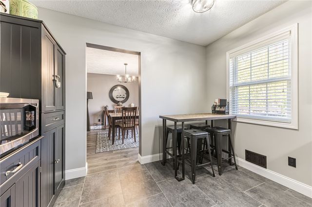 1310 Courtney Drive, Victor, NY 14564