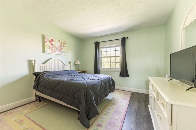 1310 Courtney Drive, Victor, NY 14564