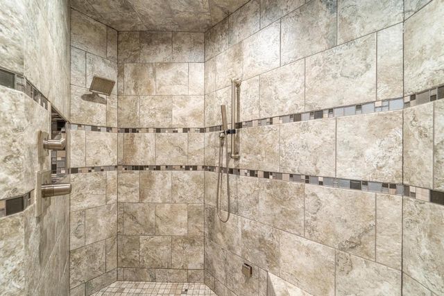 1800 DESERT DRIVE, Wausau, WI 54401