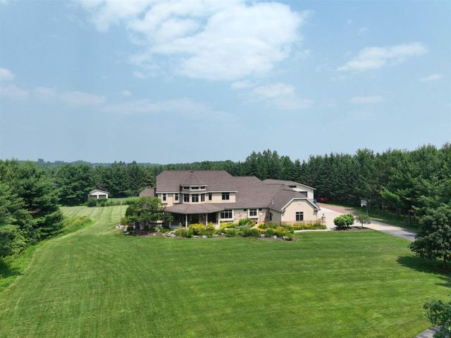 1800 DESERT DRIVE, Wausau, WI 54401