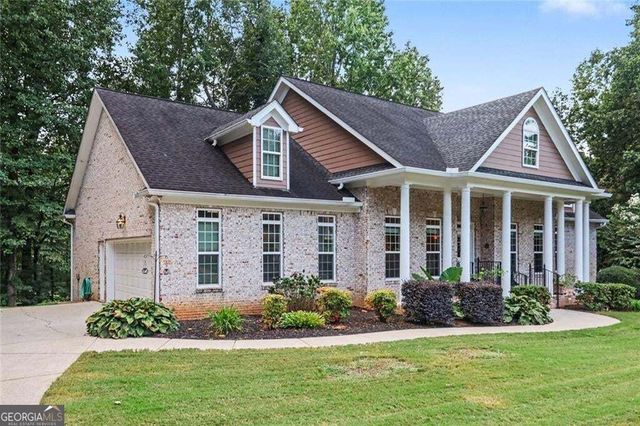 5453 Copper Creek Road, Flowery Branch, GA 30542
