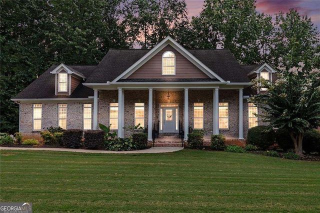 5453 Copper Creek Road, Flowery Branch, GA 30542