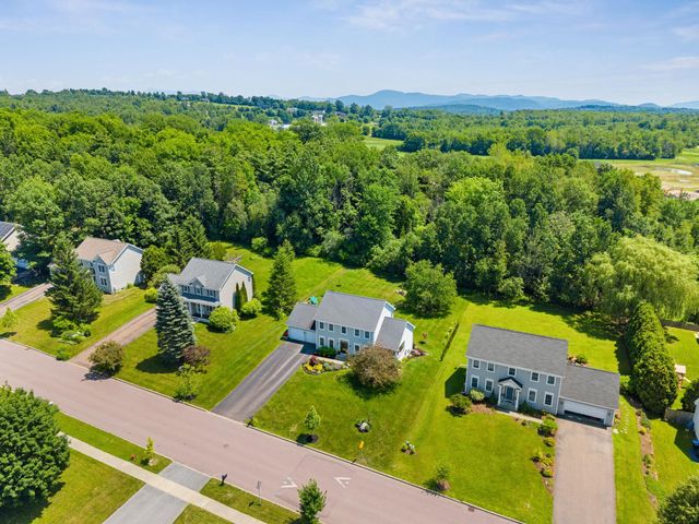 519 Brennan Woods Drive, Williston, VT 05495