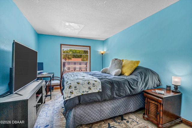418 Banana Cay Drive, South Daytona, FL 32119