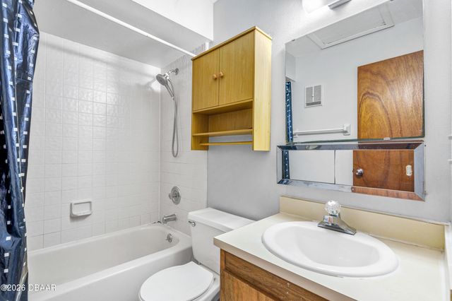 418 Banana Cay Drive, South Daytona, FL 32119
