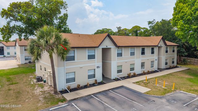 418 Banana Cay Drive, South Daytona, FL 32119