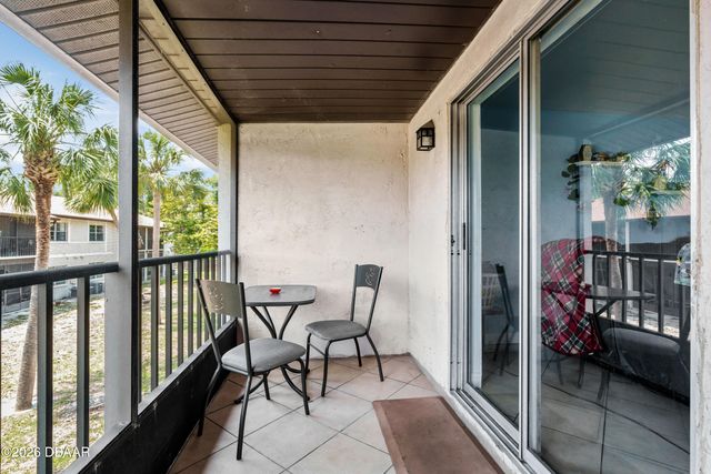 418 Banana Cay Drive, South Daytona, FL 32119