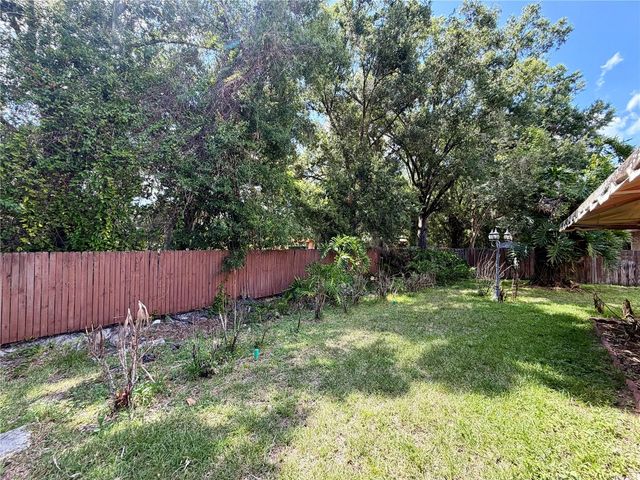 1762 GREY FOX DRIVE, Lakeland, FL 33810