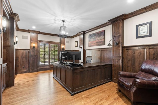 425 Oxford Road, Orono, MN 55356