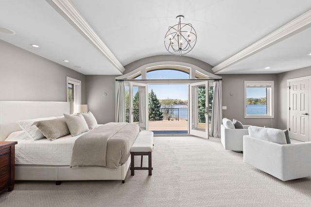 425 Oxford Road, Orono, MN 55356