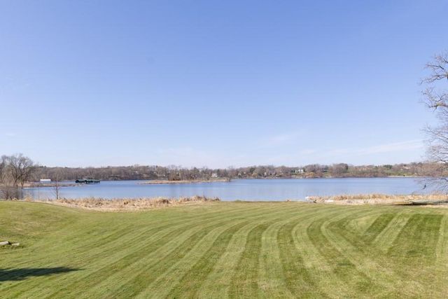 425 Oxford Road, Orono, MN 55356