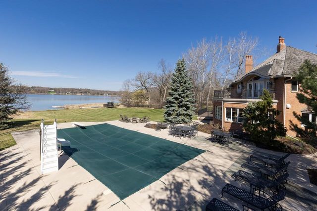425 Oxford Road, Orono, MN 55356