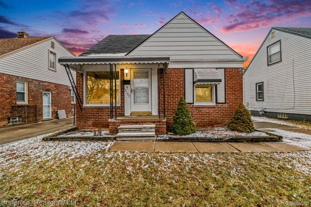 3157 Dallas Street, Dearborn, MI 48124