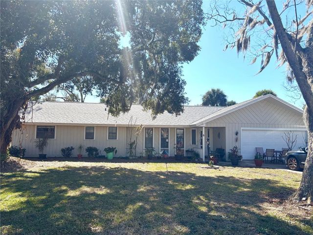 6 FAIRGREEN AVENUE, New Smyrna Beach, FL 32168