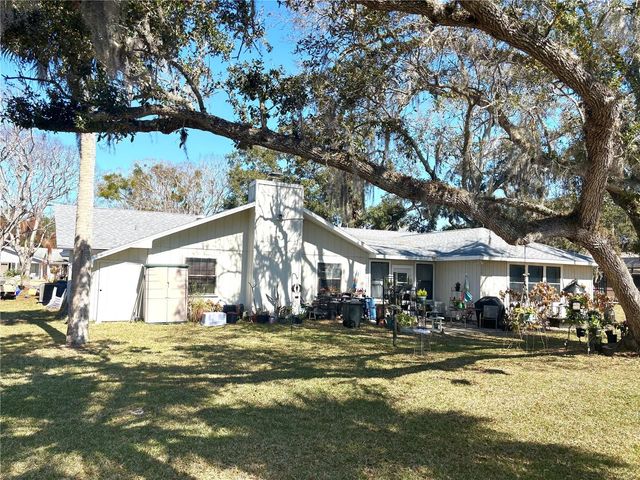 6 FAIRGREEN AVENUE, New Smyrna Beach, FL 32168