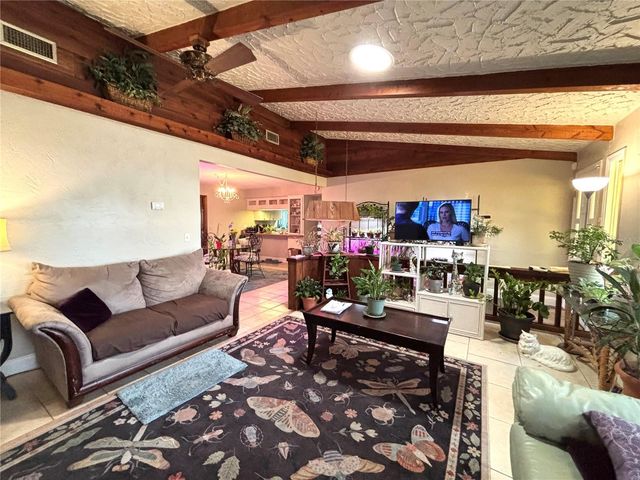 6 FAIRGREEN AVENUE, New Smyrna Beach, FL 32168