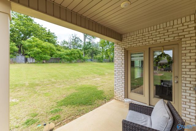 119 Branton Court, New Market, AL 35761