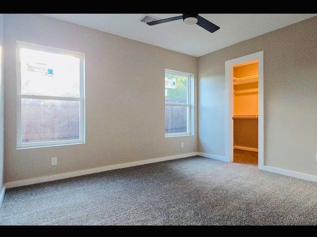 2821 Avenue L, Fort Worth, TX 76105