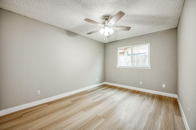 6377 N Genoa Avenue, Fresno, CA 93722