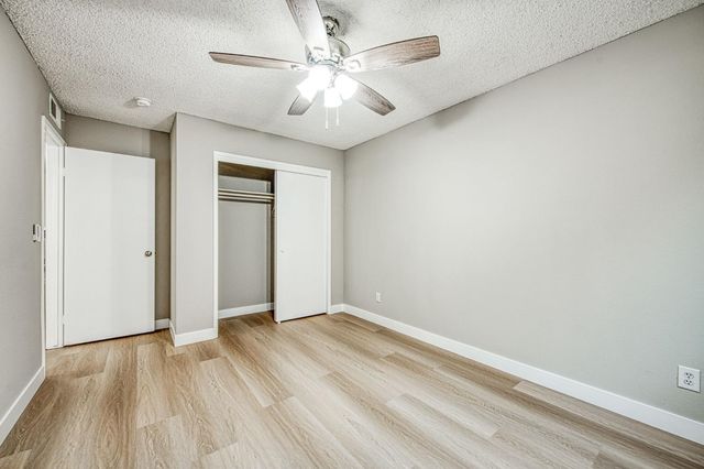 6377 N Genoa Avenue, Fresno, CA 93722